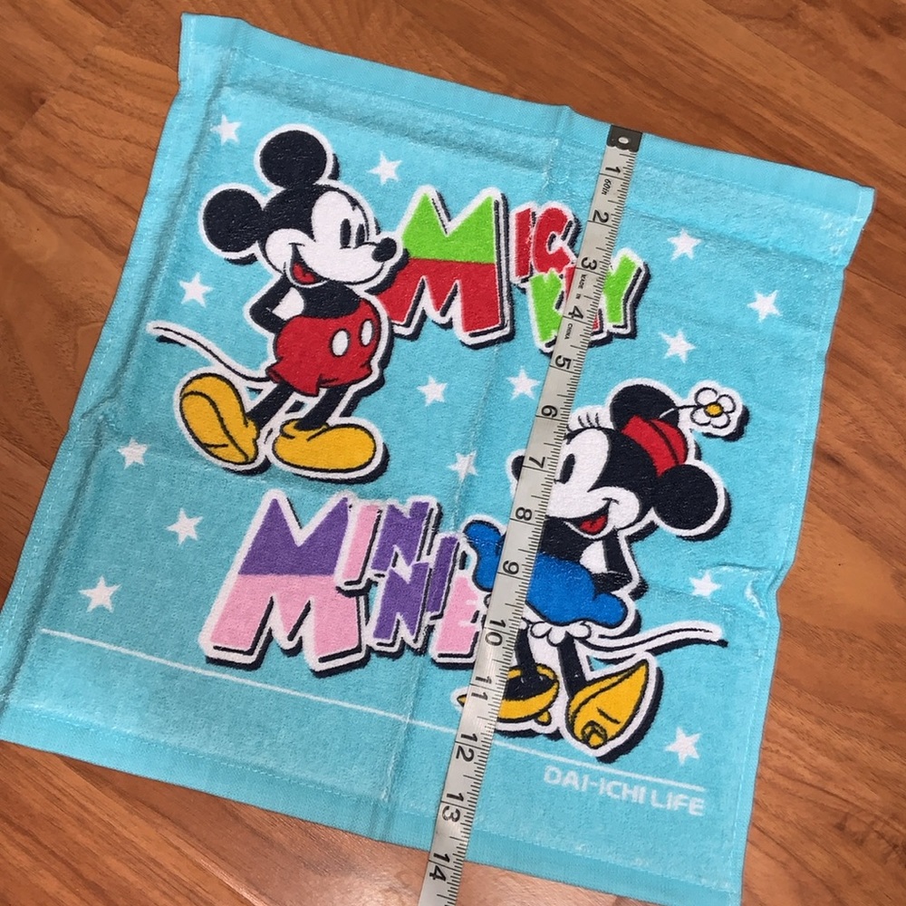 NWT Disney x Dai-Ichi Life Face Towel - Picture 5 of 6